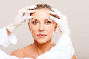 Facial-Cosmetic-Surgery-Woman-Patient-300x200